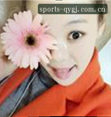 李欣